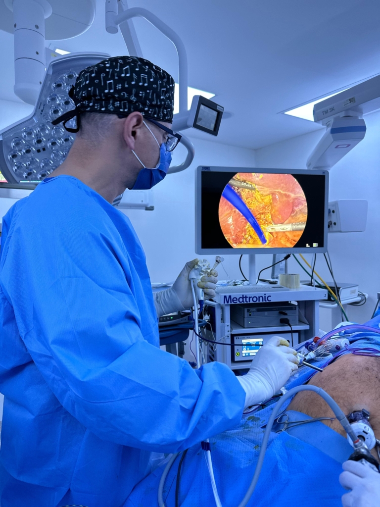 dr-marco-loera-experiencia